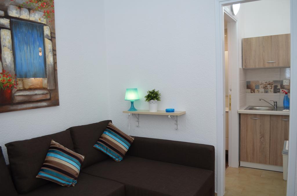Rania Bella Vista Studios Askeli Chambre photo